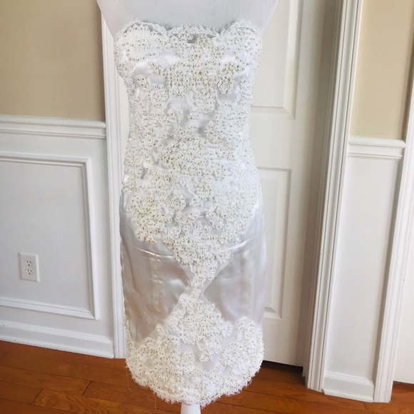 Custom made stunning beaded 2 in 1 wedding dress - Picture 8 of 10